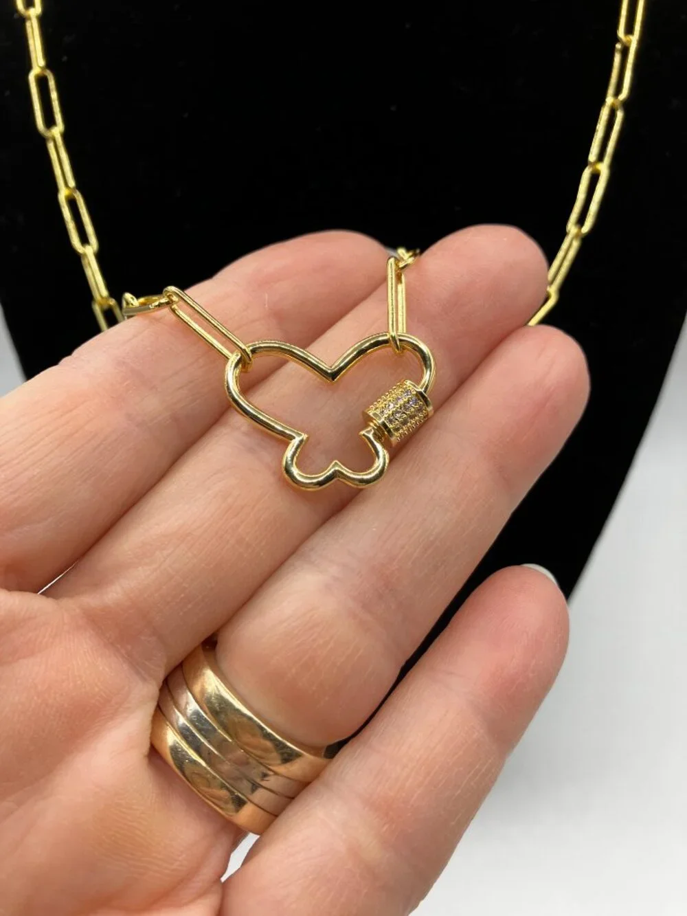 Butterfly Cubic Zirconia Pendant on 18 inch Brass Paper Clip chain Brand New
